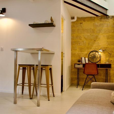Joli Studio Avec Terrasse-Jardin Sur Les Toits, Coeur Historique Montpellier Dış mekan fotoğraf