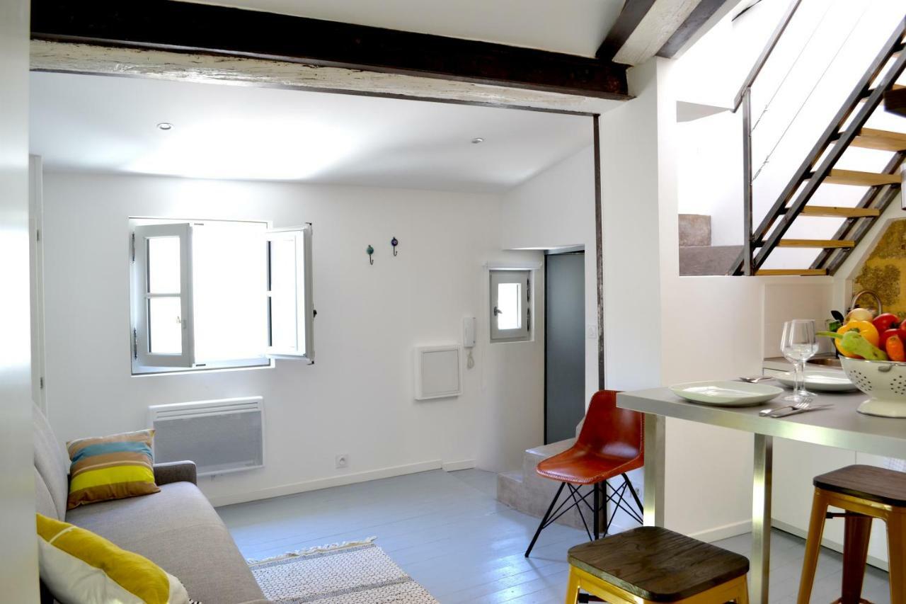 Joli Studio Avec Terrasse-Jardin Sur Les Toits, Coeur Historique Montpellier Dış mekan fotoğraf